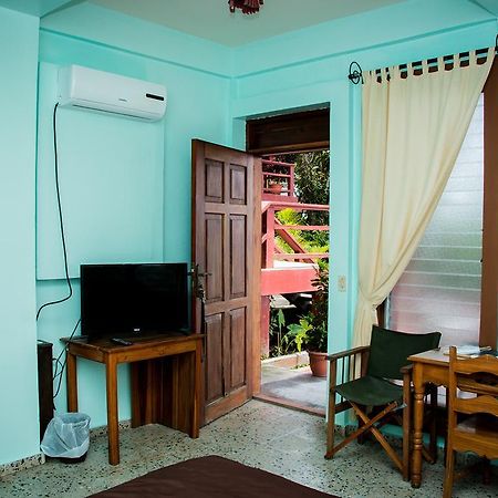 Hotel Maya Vista Tela Luaran gambar