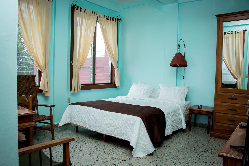 Hotel Maya Vista Tela Luaran gambar